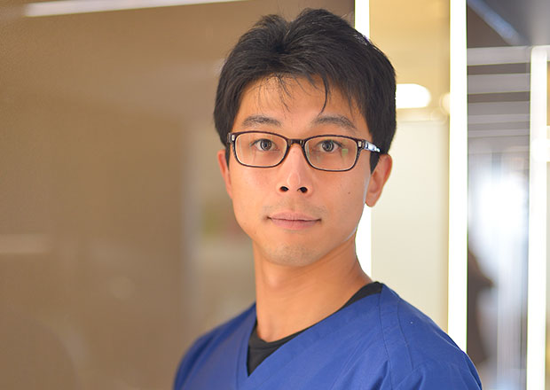 歯科医師 鵜澤 建